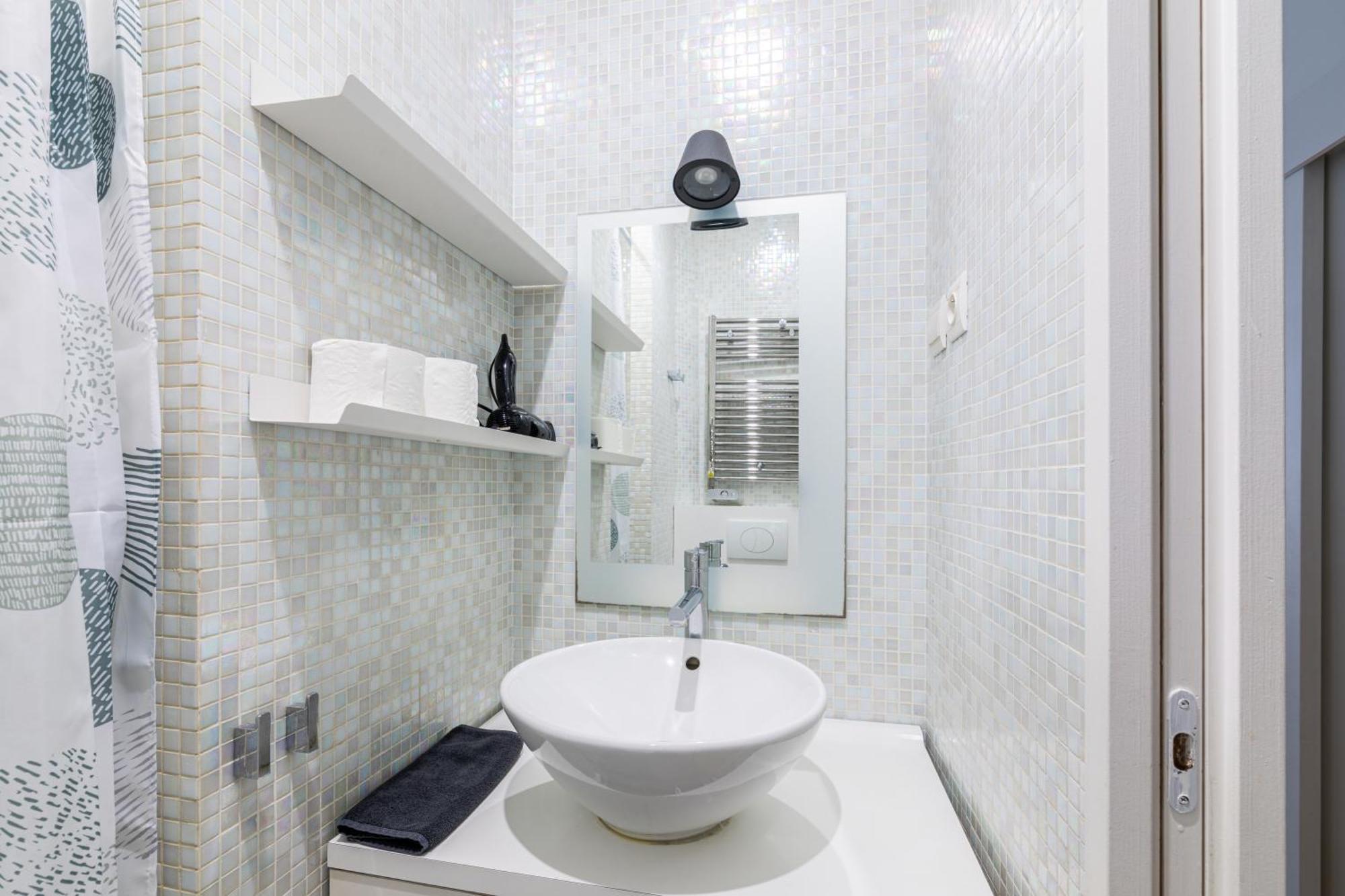 Luxurious 1 Bedroom Republique Vinaigriers Free Netflix Παρίσι Εξωτερικό φωτογραφία